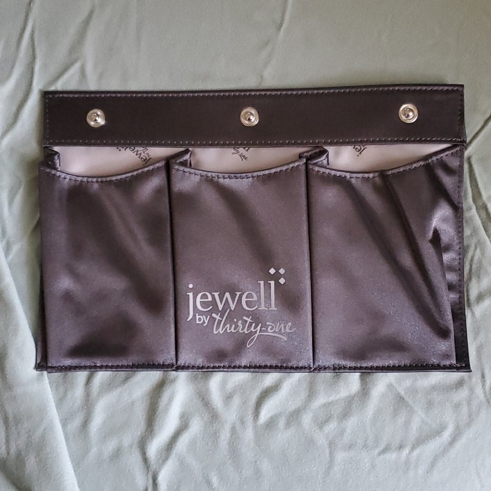 Jewell Triple Slit Pocket